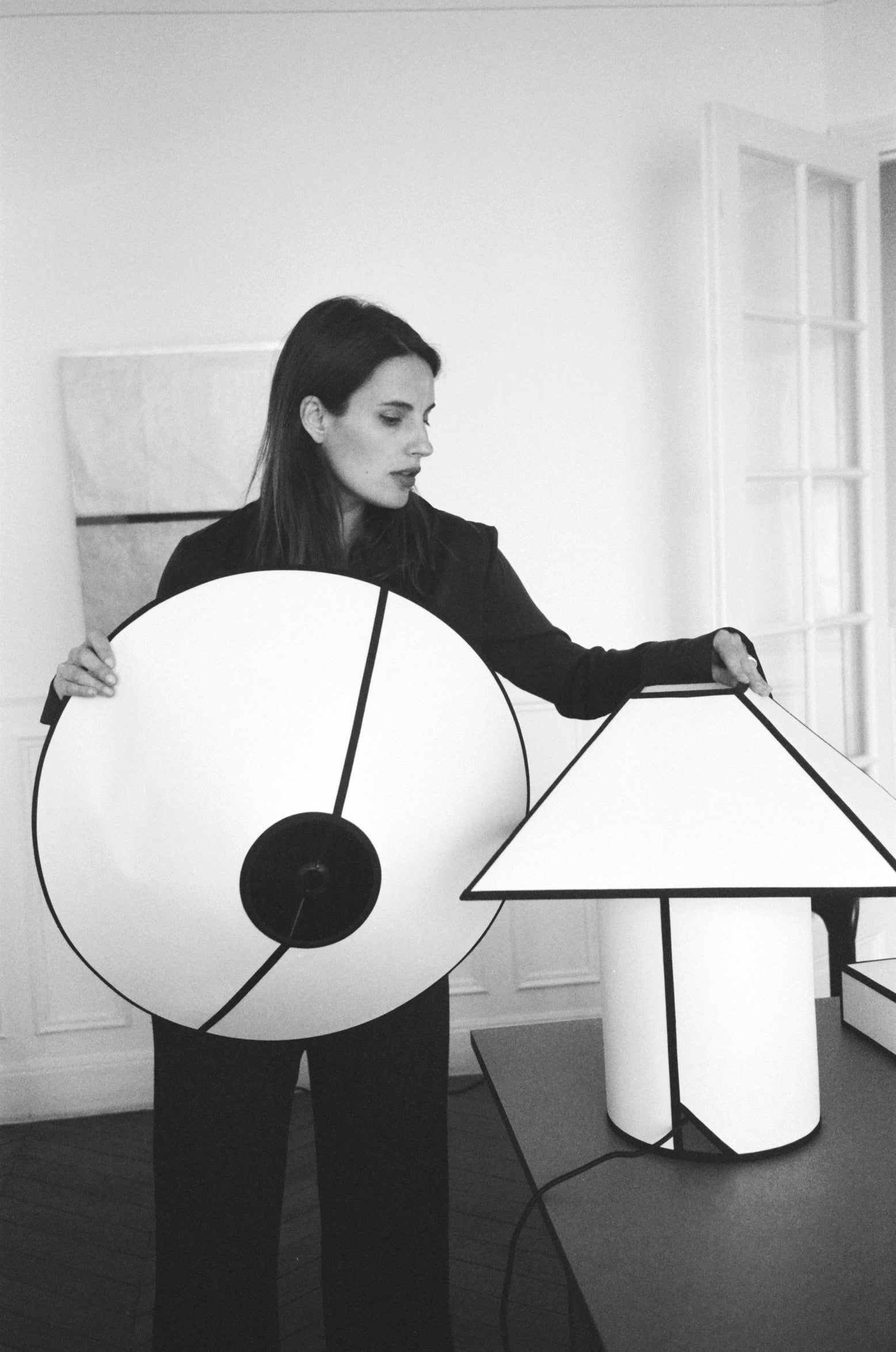 Ava pyramid table lamp 450