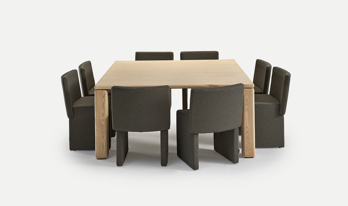 Sancal Cita table with Cita chairs