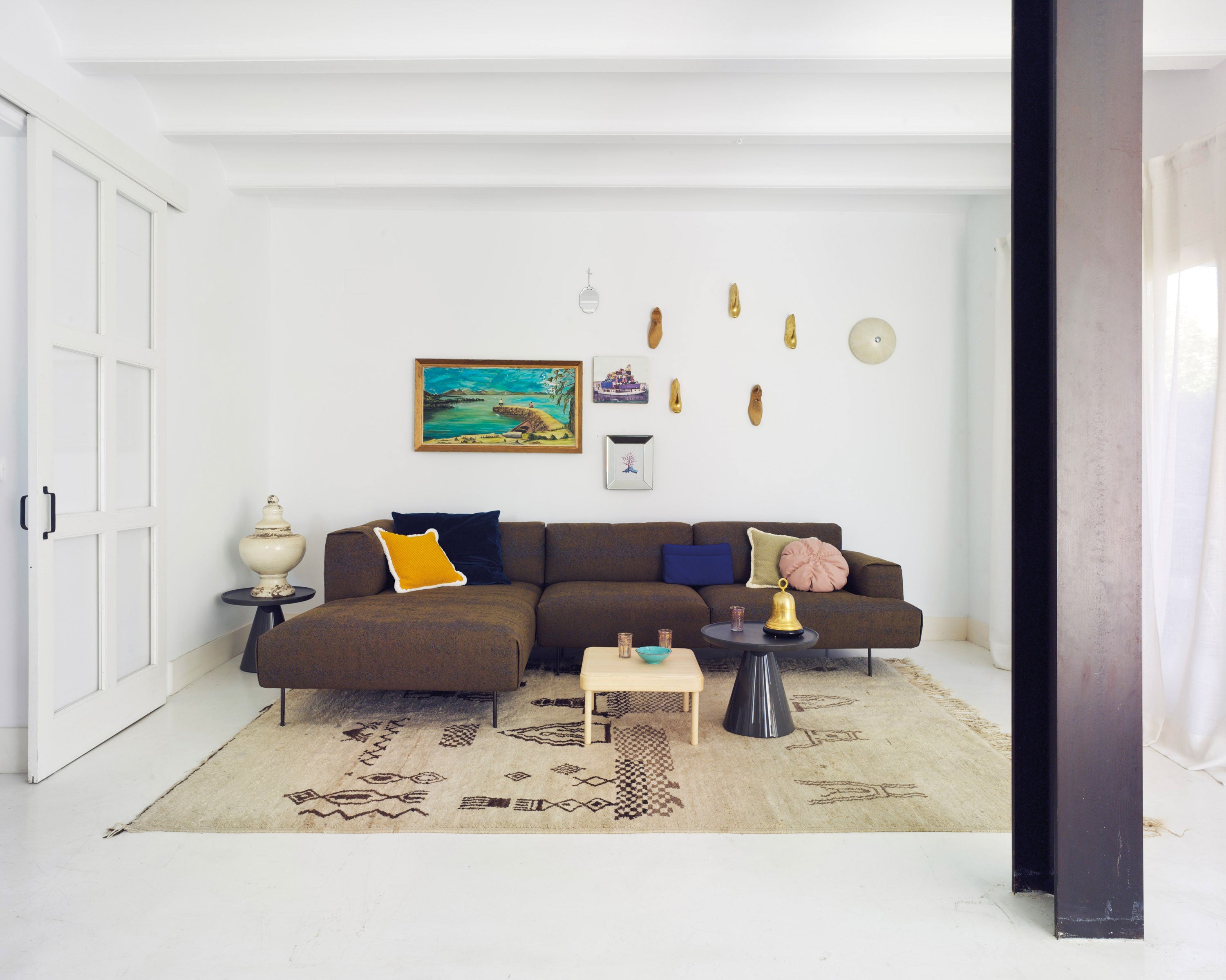 Tiptoe Sofa 250