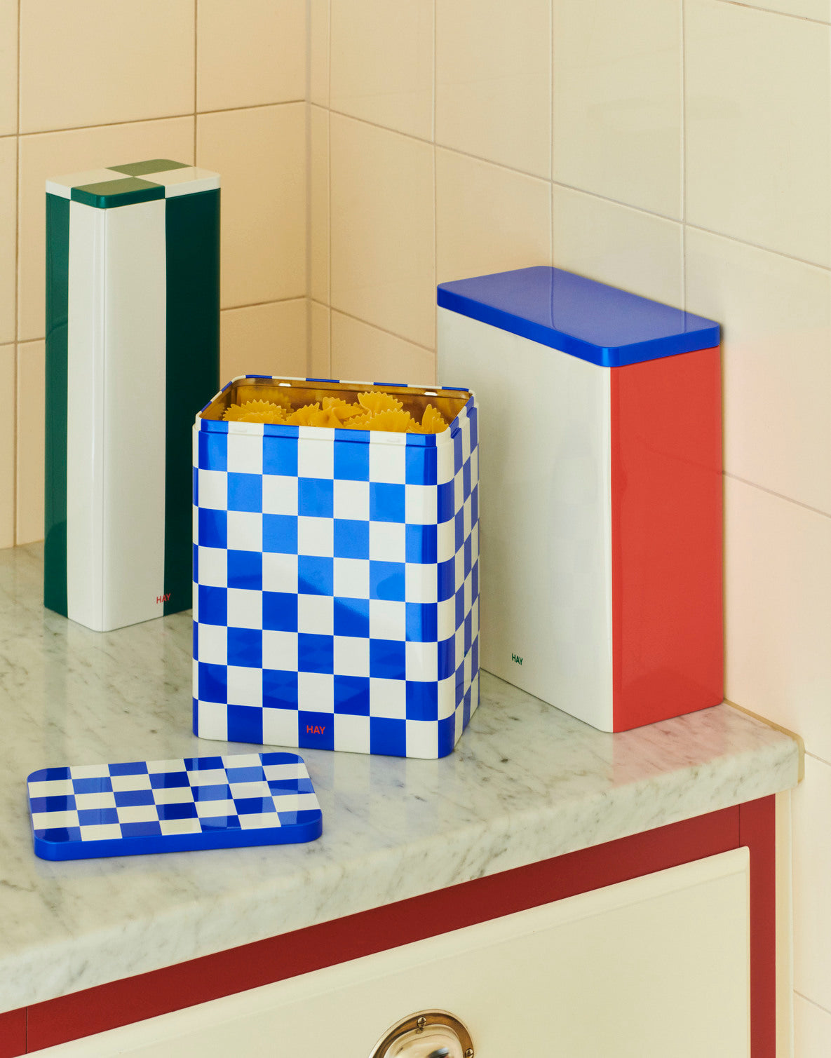 Tin container slim green and off-white