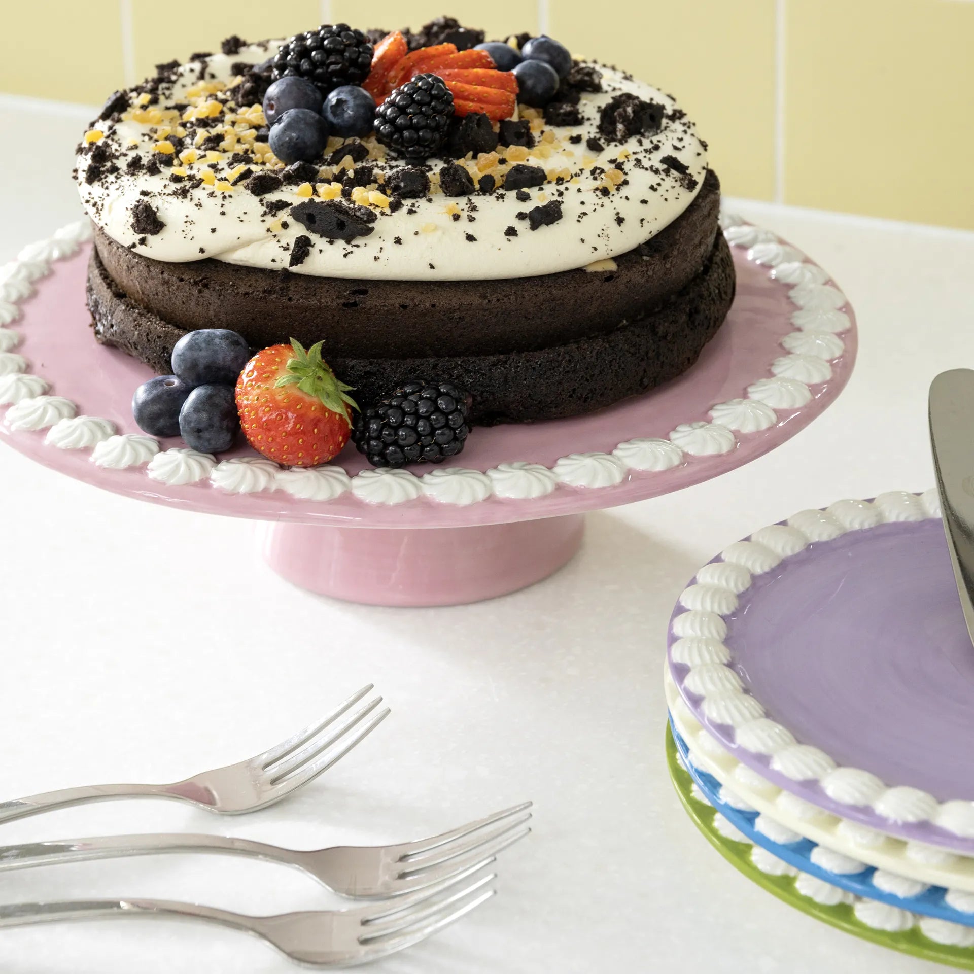 Cake platter whip pink