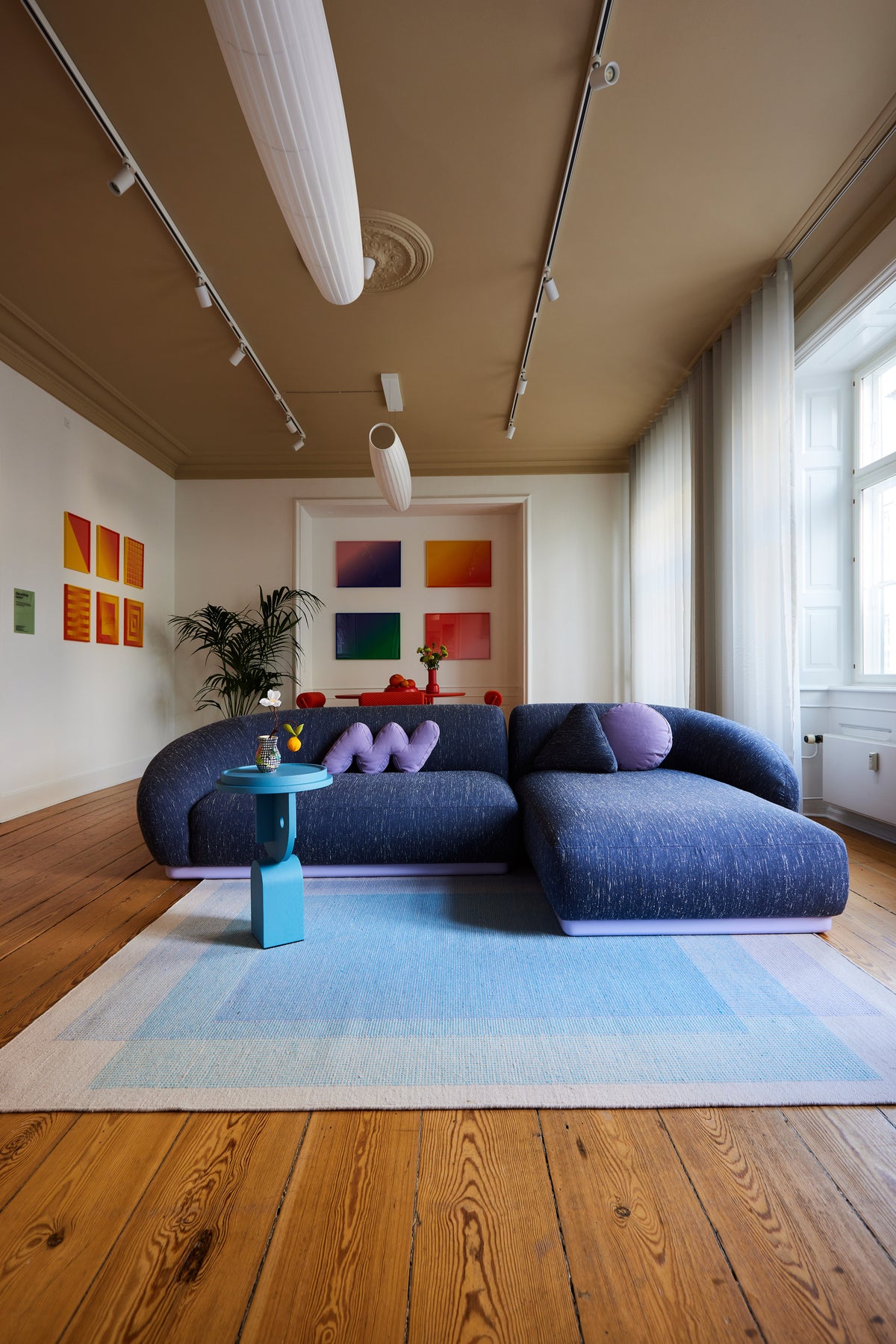 Vesta Sofa