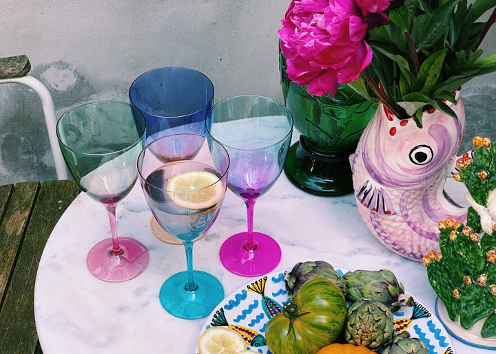 Wine glass faded turquoise