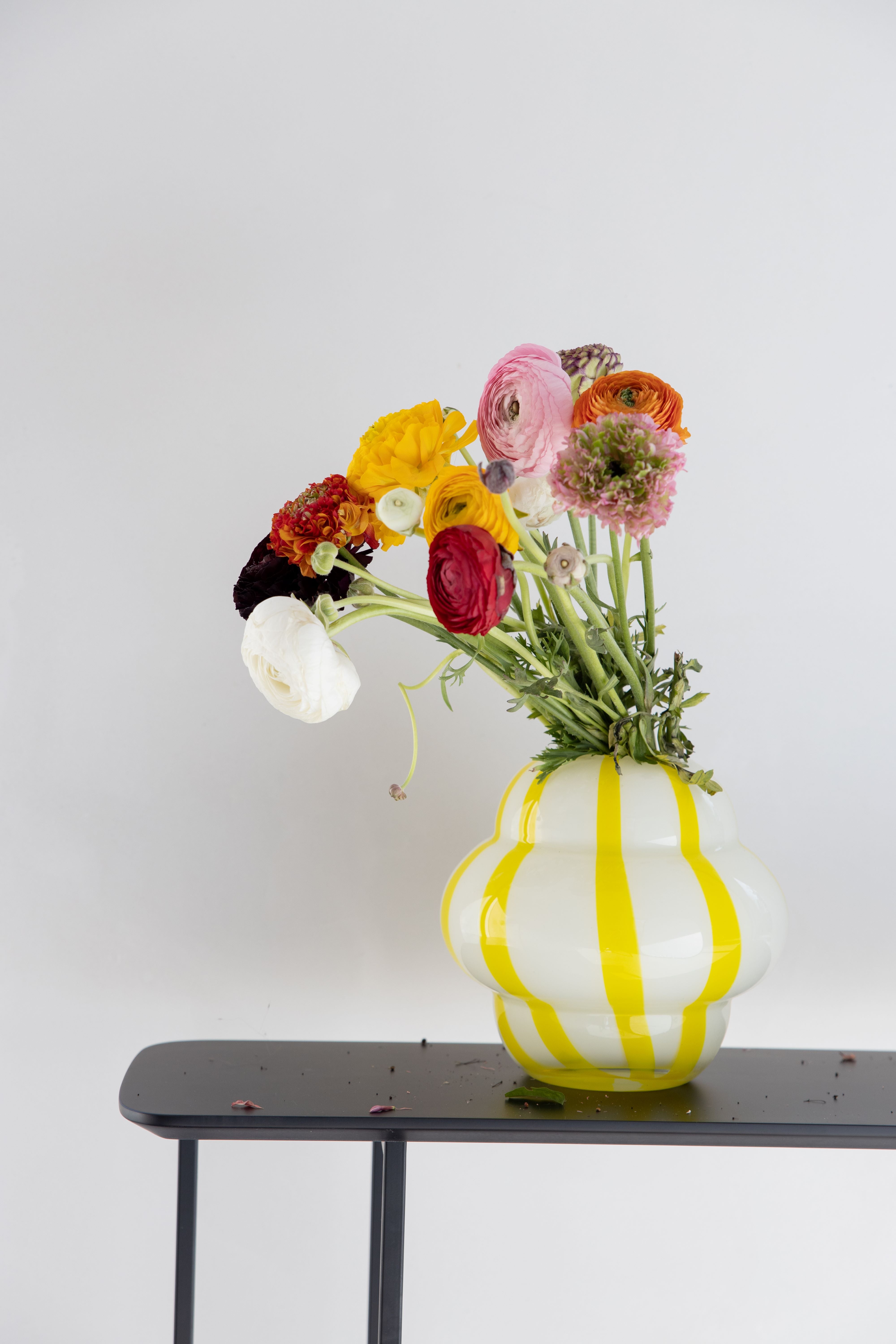 Vase curlie (yellow white)