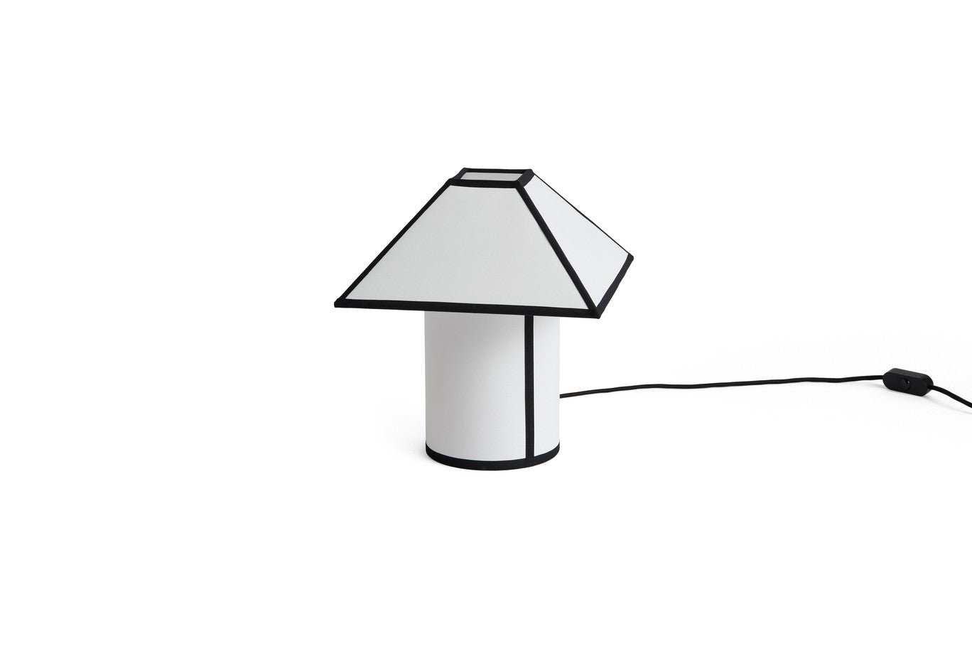 Ava pyramid table lamp 290