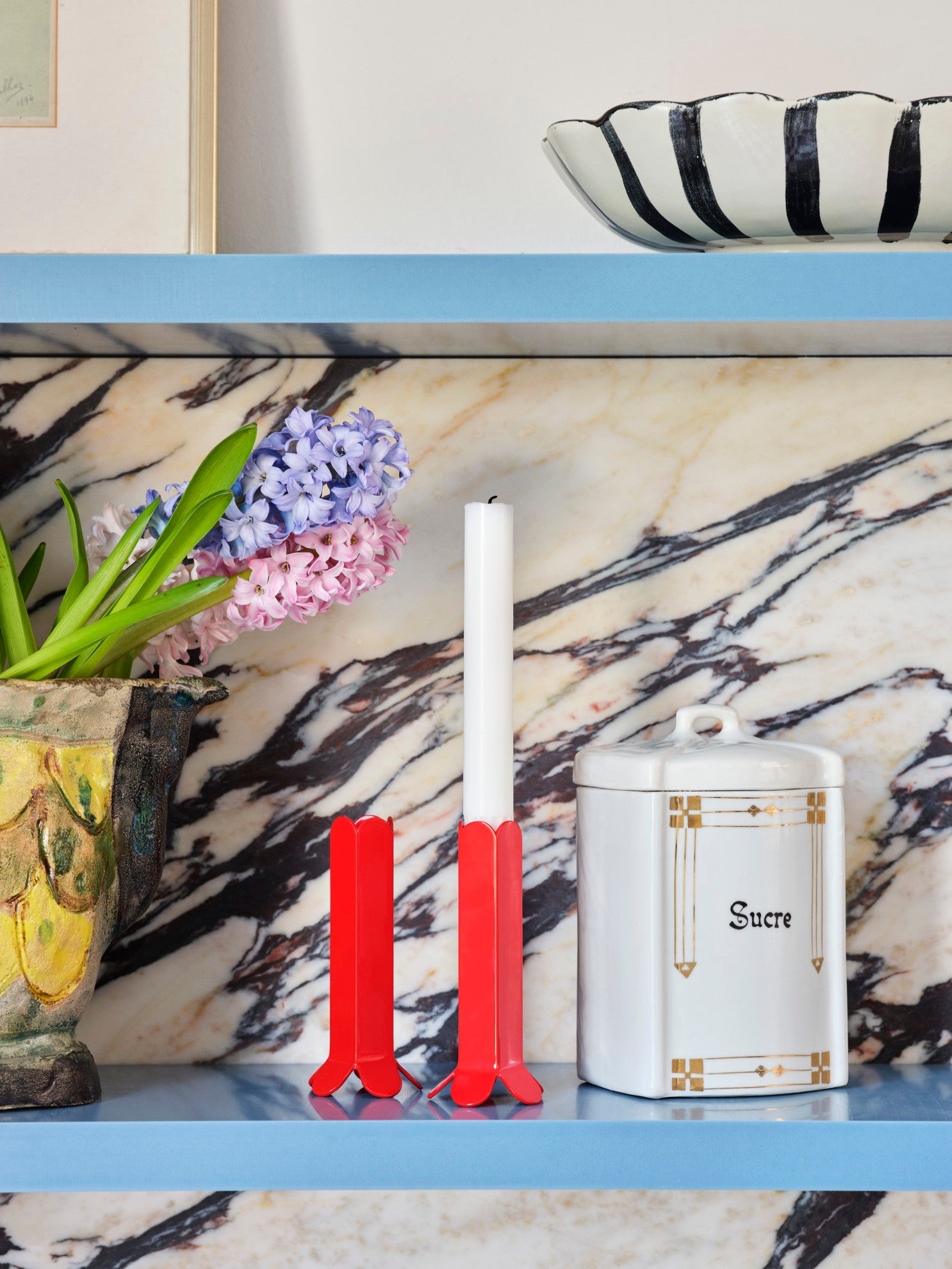 Arcs candle holder large red