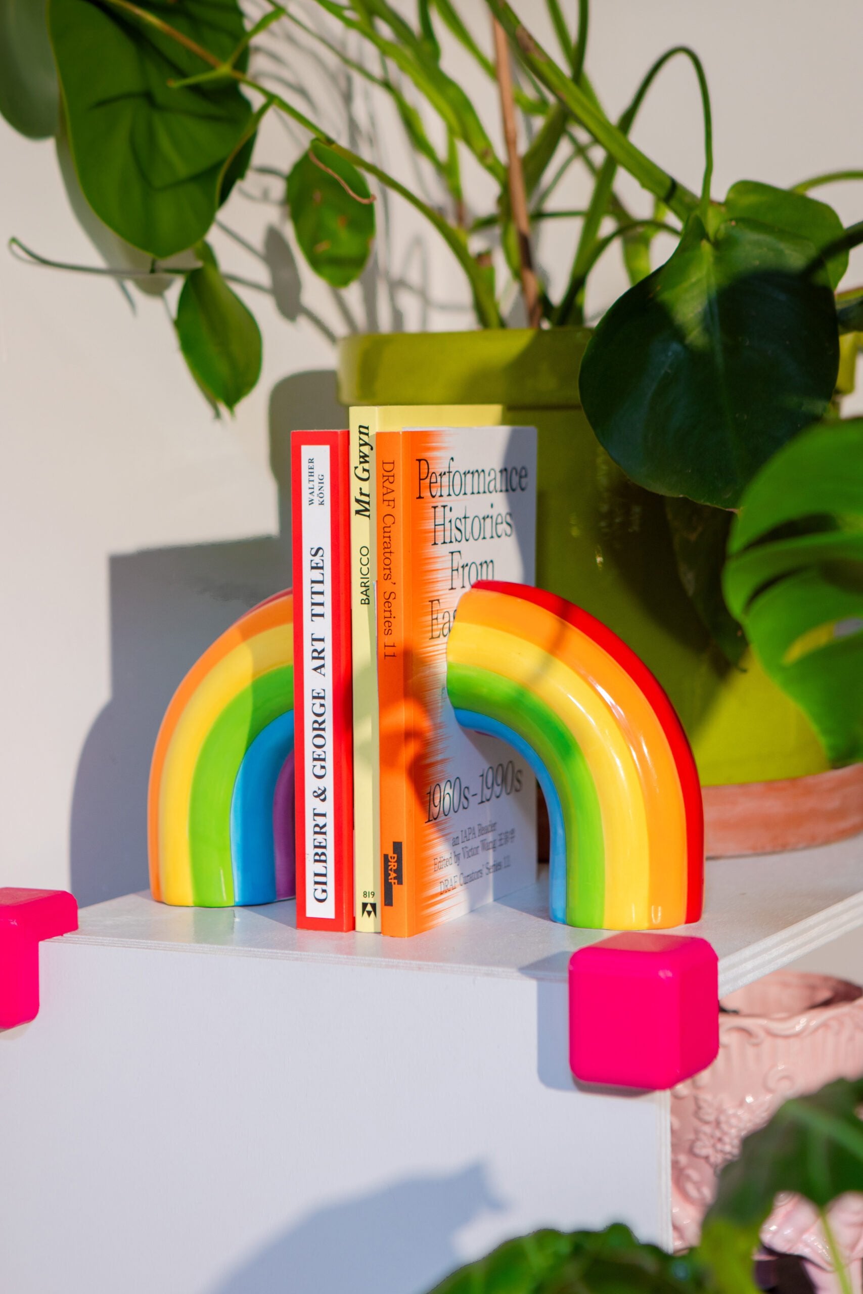 Bookend rainbow