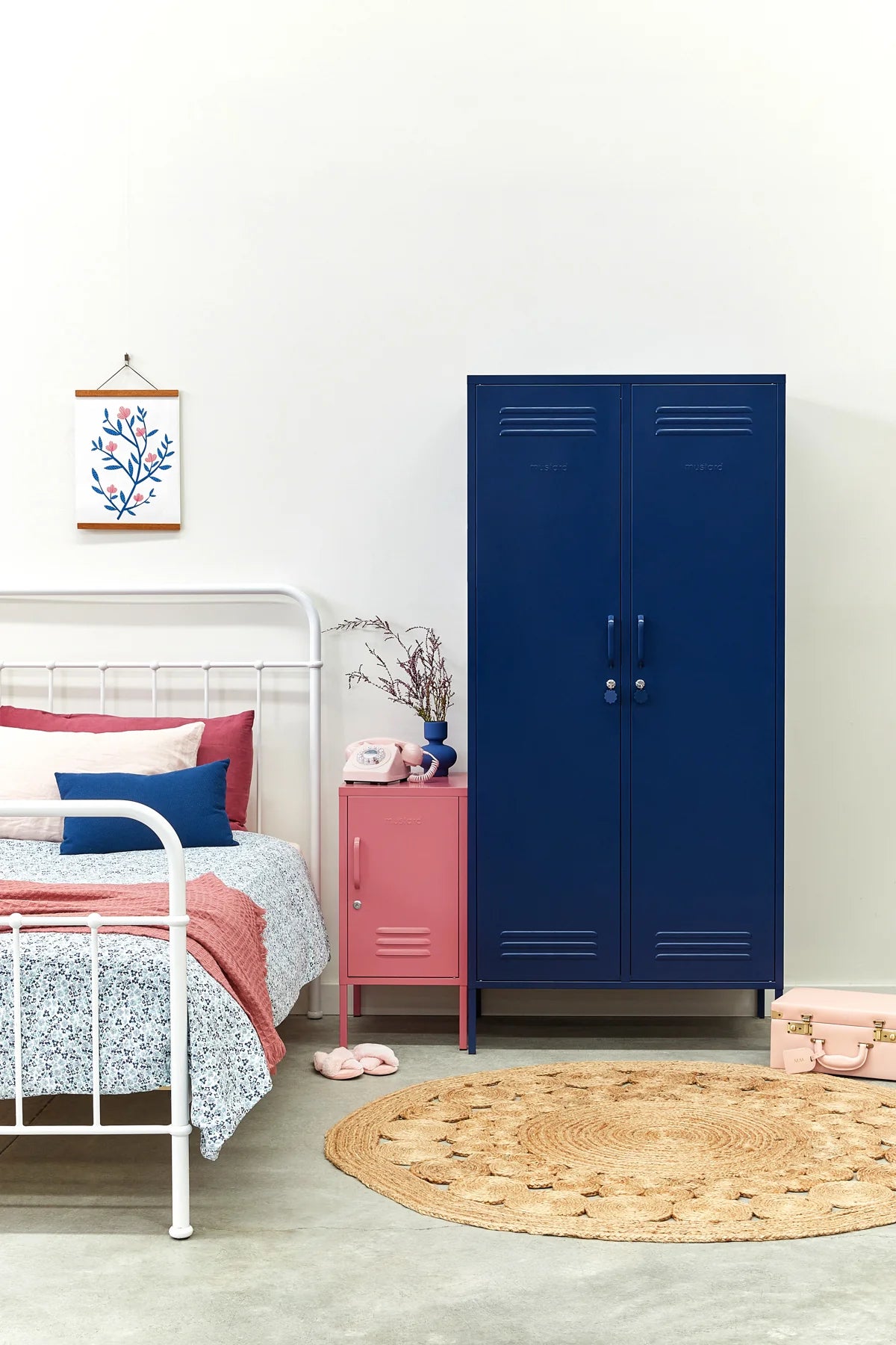 #color_navy