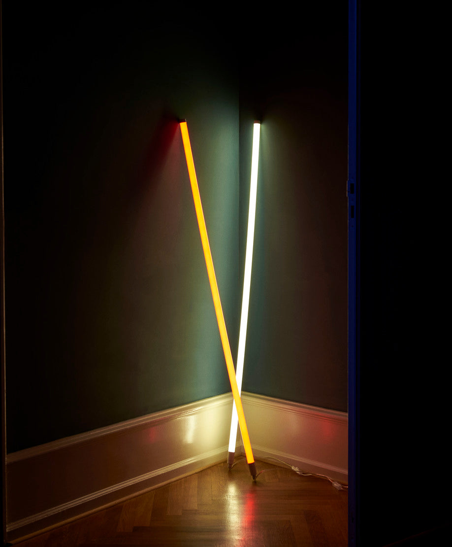 Neon tube-led yellow