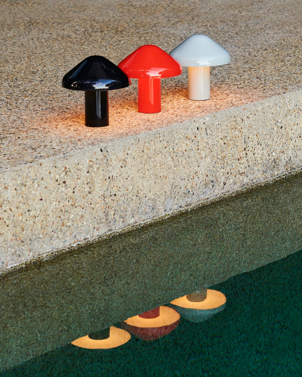 Pao portable lamp