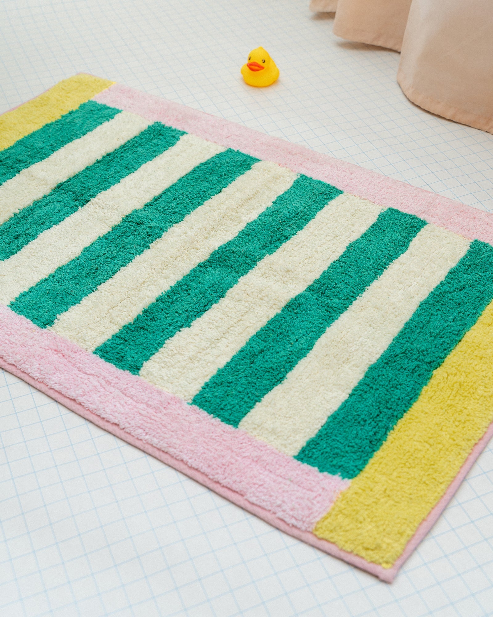 Piña colada bathmat